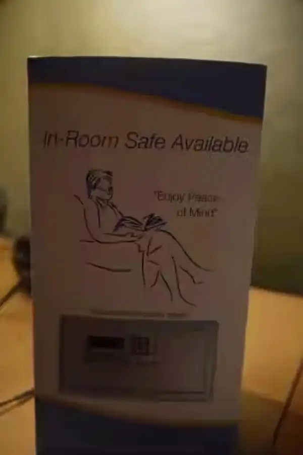 What do you see in this pic?